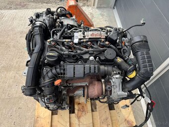 Kompletní motor YHY 1.5 HDI , DV5RD 45 000 km - 15
