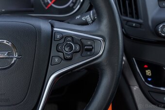 Opel Insignia 2.0 CDTI 130k Cosmo - 15