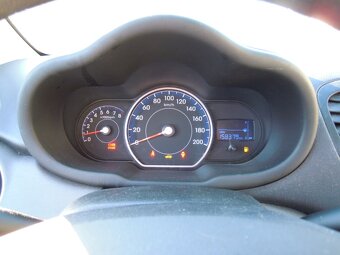 Hyundai i10 1.1i 68koní r.v.10/2011 vč. DPH - 15