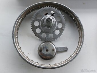 Díly na JAWA 550 - 15