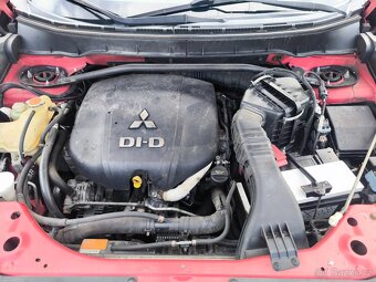 mitsubishi outlander 7-mist - 15