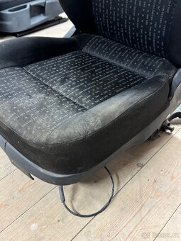 VW Passat B5, B5,5, přední sedačky - 15