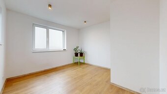 Prodej patrového rodinného domu 124 m², pozemek 549 m² - 15