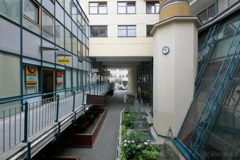AGORA FLORA - pronájem komerčních prostor (487,4 m2), Praha - 15