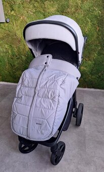 Sportovní kočárek Carrello Bravo Plus – TOP stav - 15