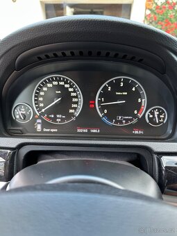 BMW 530d GT xDrive 2012 výborný stav - 15