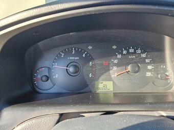 Hyundai Elantra 2.0 CRDi - 15