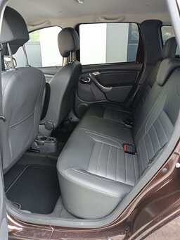 Dacia Duster 1.6 i Prestige - 15