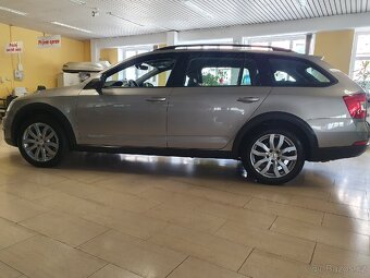 Škoda Octavia 3 Combi Scout 2,0TDI CR 135kW DSG 4x4 r.v.2017 - 15