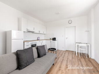 Pronájem bytu 2+kk, Za Černým mostem, Kyje, 22000 Kč/měs, 42 - 15