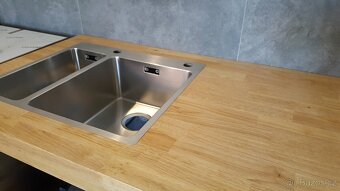 Spárovka z masivu Hevea, A/A kvalita, baleno do fólie, cink - 15