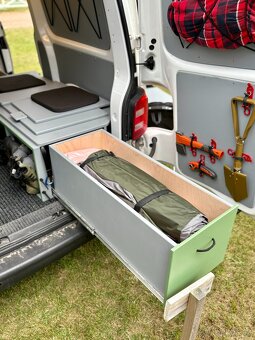 Volkswagen Transporter T6 Campervan - 15