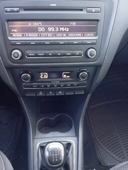 Škoda Rapid sedan,1,2tsi/63kw,2013,Česká republika - 15