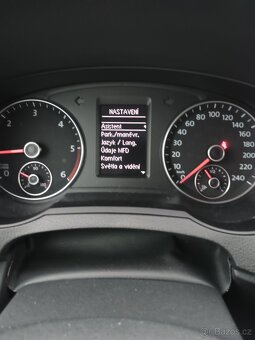 VW Sharan 7 místný - 15