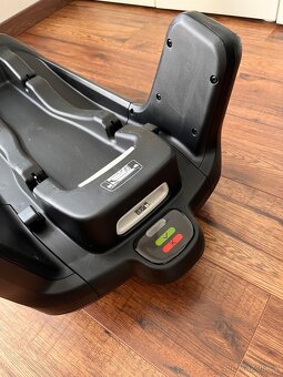 Autosedačka Bugaboo Turtle Air by Nuna + isofix báze - 15