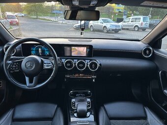 Mercedes A180d 85kw AUTOMAT 2019 pravidelný servis - 15