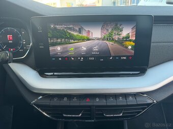 Škoda Octavia 4 2.0 TDI 110kW DSG Tažné DAB Keyless Navi LED - 15