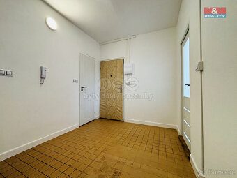 Pronájem bytu 3+1, 70 m², Klatovy, ul. nábř. Kpt. Nálepky - 15