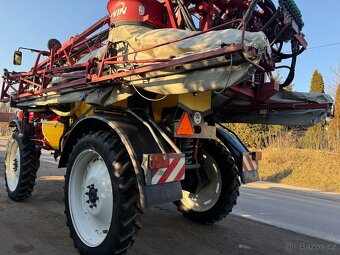 Postrykovac samochodny Hardi Alpha 4100   24m - 15