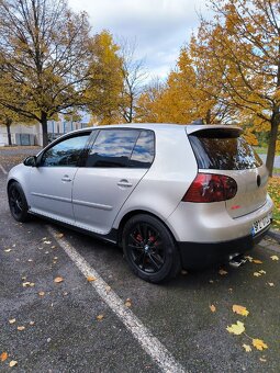 VW Golf 5 GTI - 15