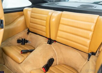 Porsche 911 3.2 Carrera z roku 1987 - 15