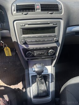 ŠKODA OCTAVIA  COMBI 1.4TSI-AUTOMAT - 15