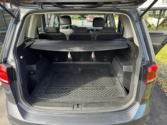 Volkswagen Touran 2.0 TDI 110kw -po rozvodech, servis jen VW - 15