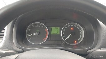 Škoda Fabia 1,6 16V combi Sport - 15