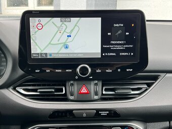 Hyundai i30 1.5T-Gdi 117kW MildHyb Smart - 15