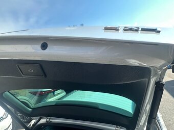 Superb Sportline 2,0 Tdi 4x4 140kW po rozvodech - 15