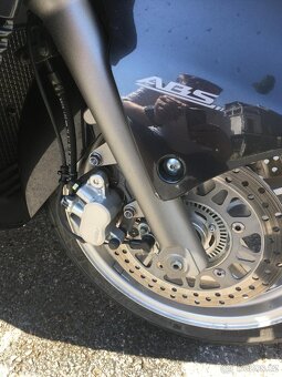 Suzuki Burgman 650 Executive - Praha - 15