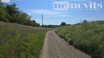 Exkluzivně nabízíme na prodej pozemek - zahradu, 398 m2 - Be - 15