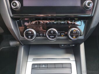 Škoda Octavia III DSG STYLE PANORAMA KAMERA TAŽNÉ - 15