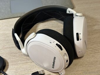 SteelSeries Arctis 7 Wireless - 15