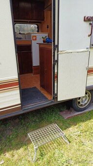 Karavan Buerstner - 15