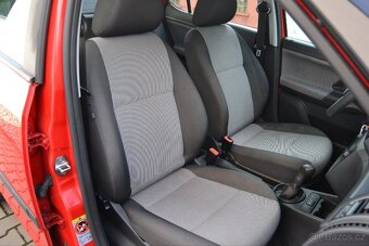 Škoda Fabia II lift 1.2 44kw rok 2012 - 15