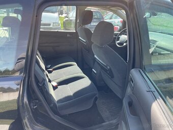 Ford Focus C-Max 1.8i - 88kW - 15