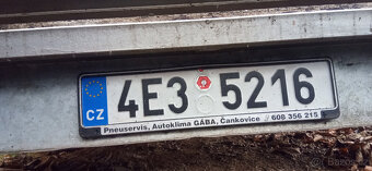 PŘíVĚS NÁKLADNÍ VALNíKOVÝ - 15