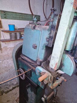 Prodám soubor 3 brusnych strojů Vollmer - 15