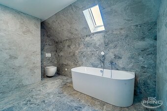 Rodinný dům 4+kk, na pozemku 231 m2, Roudnice nad Labem, okr - 15