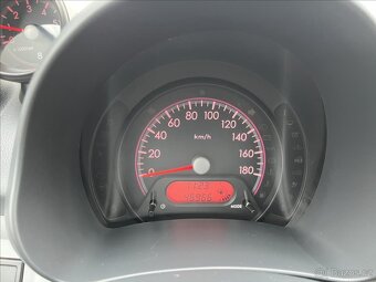 Suzuki Alto 1,0 GL/AC  GA (2009) - 15