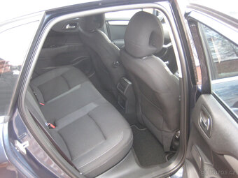 CITROEN C4 1.6 HDi 84KW SERVISKA TAŽNÉ - 15