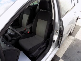 Volkswagen Golf 1.6TDI/1.Majitel/Klimatizace/ - 15