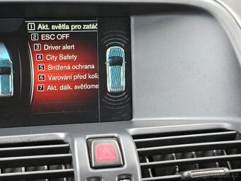 Volvo XC60 D5 158 kW AWD Summum XENON TAŽNÉ WEBASTO KEYLESS - 15
