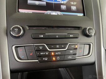 Ford Mondeo 2.0TDCI 132kW Titan LED Tažné - 15