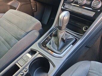 VW Touran Highline 2.0TDI 110kW DSG ACC Tažné Navi ERGO DAB - 15