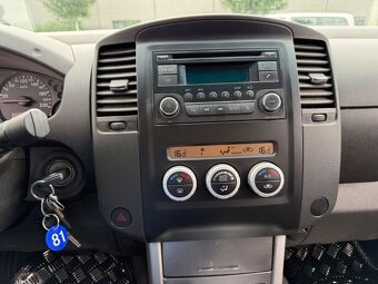 Nissan Navara 2,3 Double Cab - 15