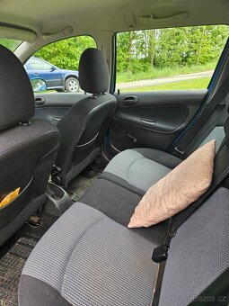 Peugeot 206 1.4 sw - 15