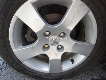 Peugeot 207 1,6 HDI, garance km - 15