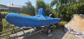 Prodám motorový člun Yamaha YAM 480R s vlekem - rezervace - 15